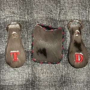 Seal skin cardholder & key chain set